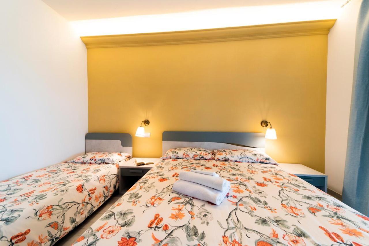 Residence Le Grazie Est Capoliveri  Εξωτερικό φωτογραφία